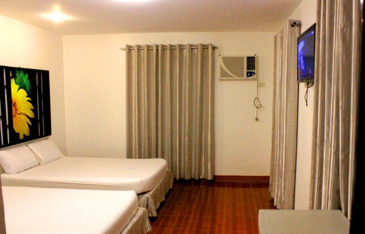 Bakasyunan Resort And Conference Center - Tanay Room photo
